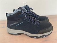 NEUE SKECHERS Relaxed Fit, Wanderschuhe Gr.39,5 Kr. München - Brunnthal Vorschau