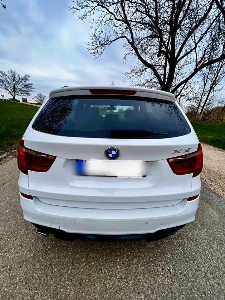 BMW X3  M-Paket 2.0d X-Drive in Neckarsteinach