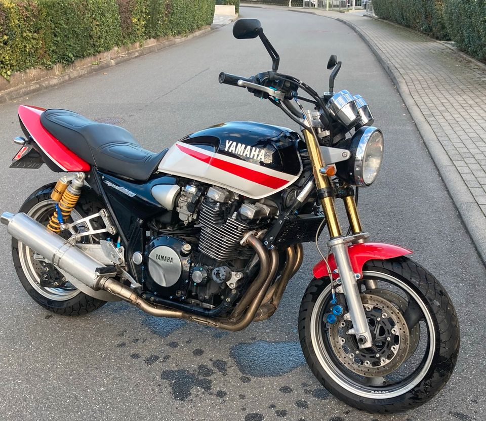 Yamaha XJR 1300 in Buchen (Odenwald)