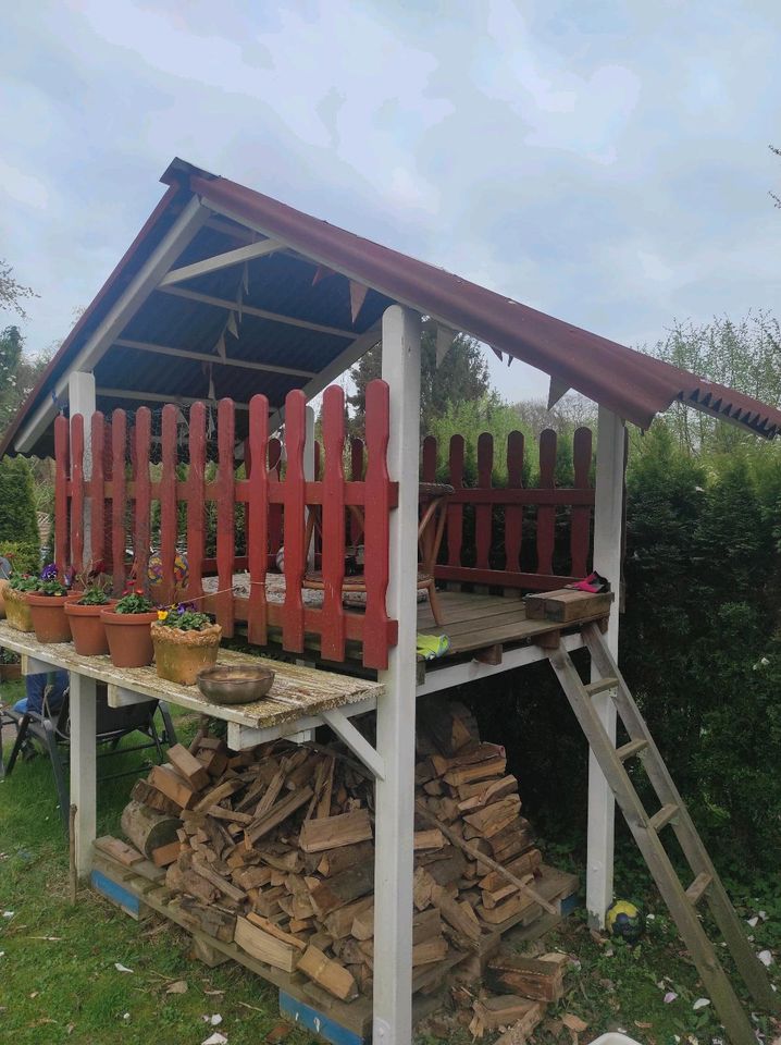 Stelzenhaus / Spielhaus hochwertiges Holz in Solingen