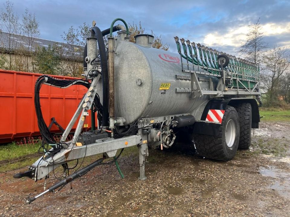 gebr. Fliegl 18.000 l Vakuum Güllewagen in Albersdorf