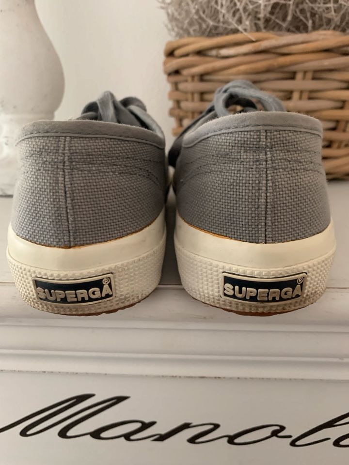 Sneaker Superga in Großhansdorf