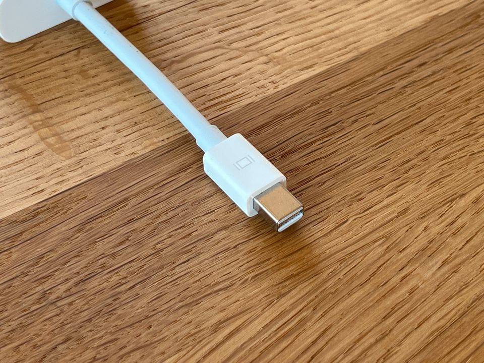 Apple Mini DisplayPort-auf-VGA-Adapter in Iphofen