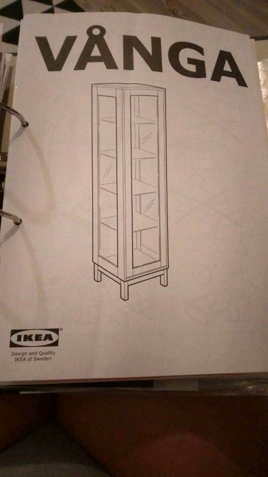 Ikea Vänga Vitrinenschrank weiß wie neu 45x45x185cm Glaseinleger in Mayen