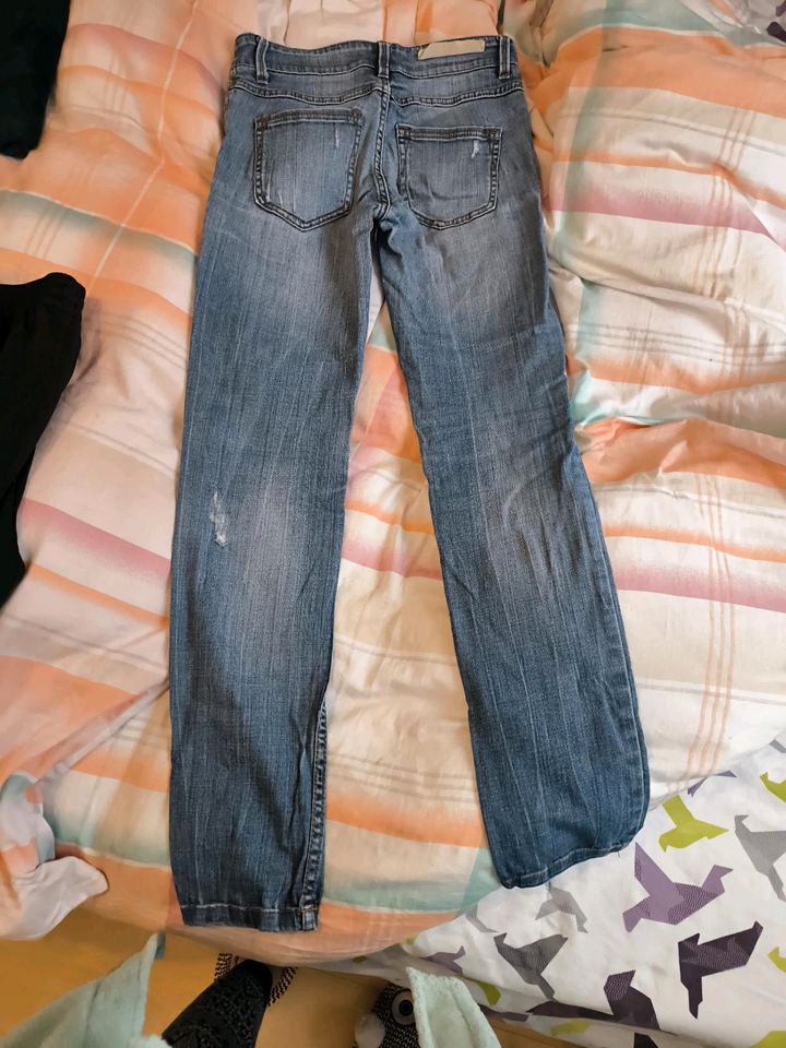 Damen Jeans gr 34 in Viernheim