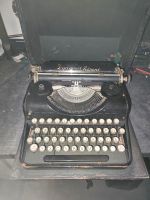 Schreibmaschine "Diplomat Present" Nordrhein-Westfalen - Niederkassel Vorschau