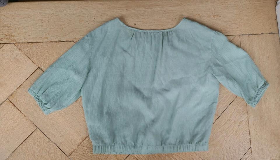 H&M Shirt Bluse Oberteil Crop top mint 170 in Mainz