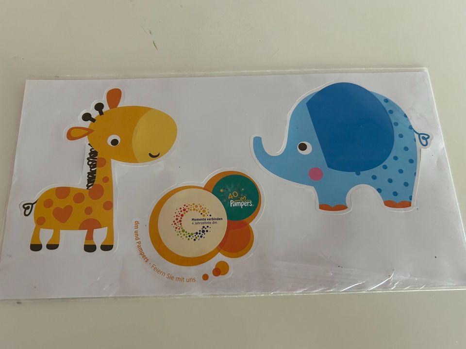 ❤️ Pampers 40 Jahre ❤️ Wand Sticker Giraffe Elefant in Königswinter