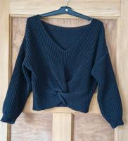 Pulli  Strickpullover Gr.S/M  schwarz vorne geknotet Rheinland-Pfalz - Flammersfeld Vorschau