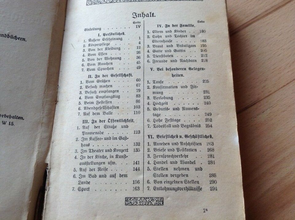 "Der gute Ton" von Konstanze von Franken von 1921 in Werder (Havel)