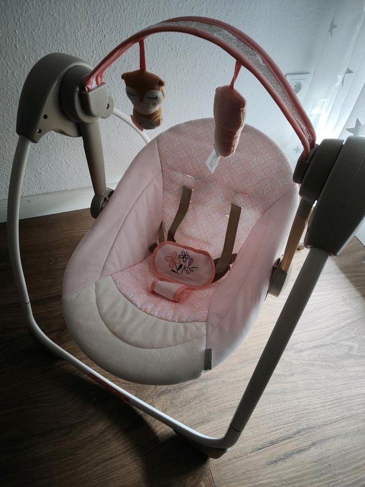 Babyschaukel von Ingenuity in Allstedt