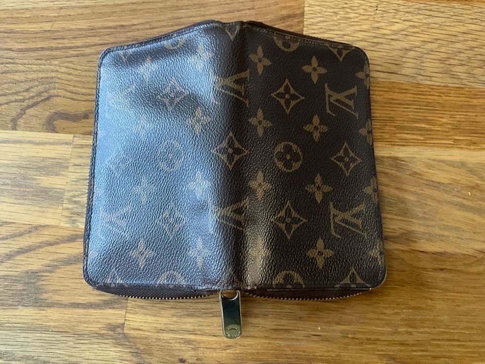 Louis Vuitton LV Geldbörse Geldbeutel Portmonee Etui Zippy in Birkenwerder