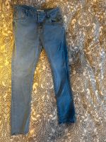 Karostar Jeans 40/L hellblau Niedersachsen - Burgwedel Vorschau