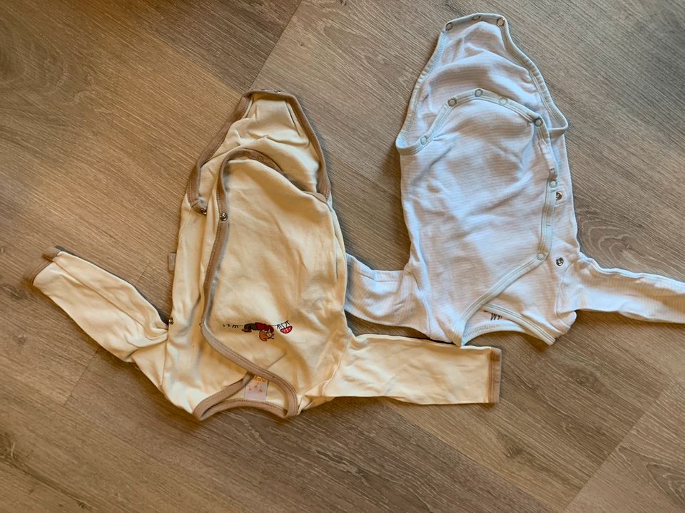 Babysachen  ca. 85 Teile Größe 62/68 Mädchen Kleiderpaket in Oberhausen