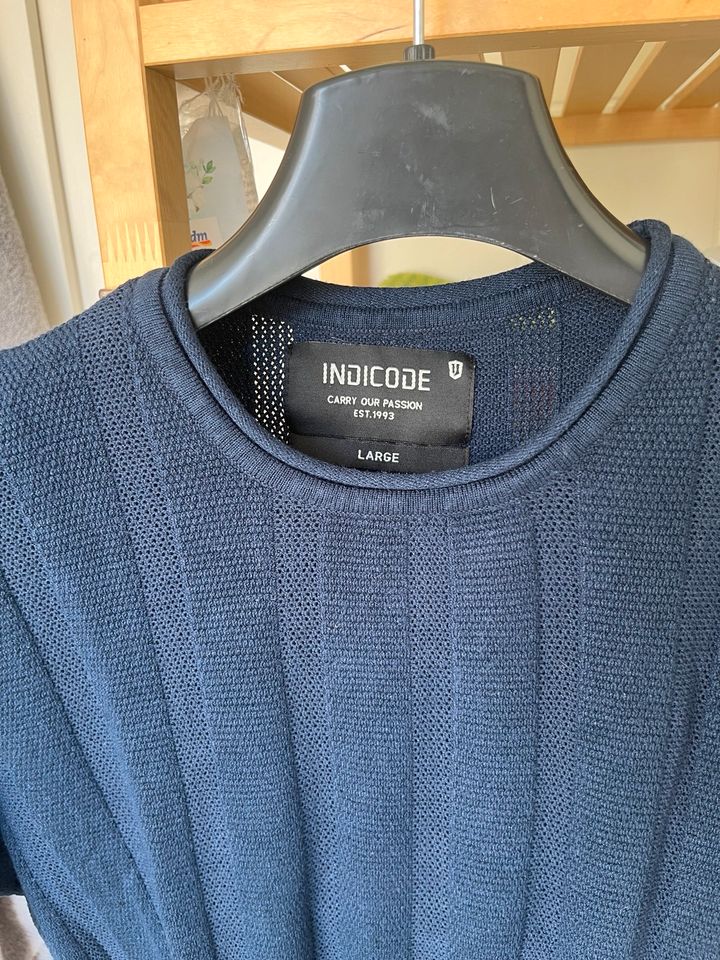 INDICODE Strickshirt L in Kulmbach