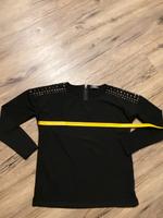 Pulli mit Nietenbesatz Gr. 38, neuwertig! Nordrhein-Westfalen - Lüdenscheid Vorschau