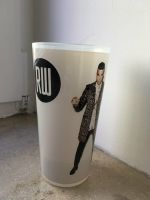 Robbie Williams Tourbecher/Konzertbecher/Fan-Becher Plastik Ludwigsvorstadt-Isarvorstadt - Isarvorstadt Vorschau