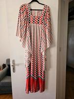 Rar True Vintage 60er 70er Punkte-Maxikleid mit Angel Sleeves Berlin - Charlottenburg Vorschau