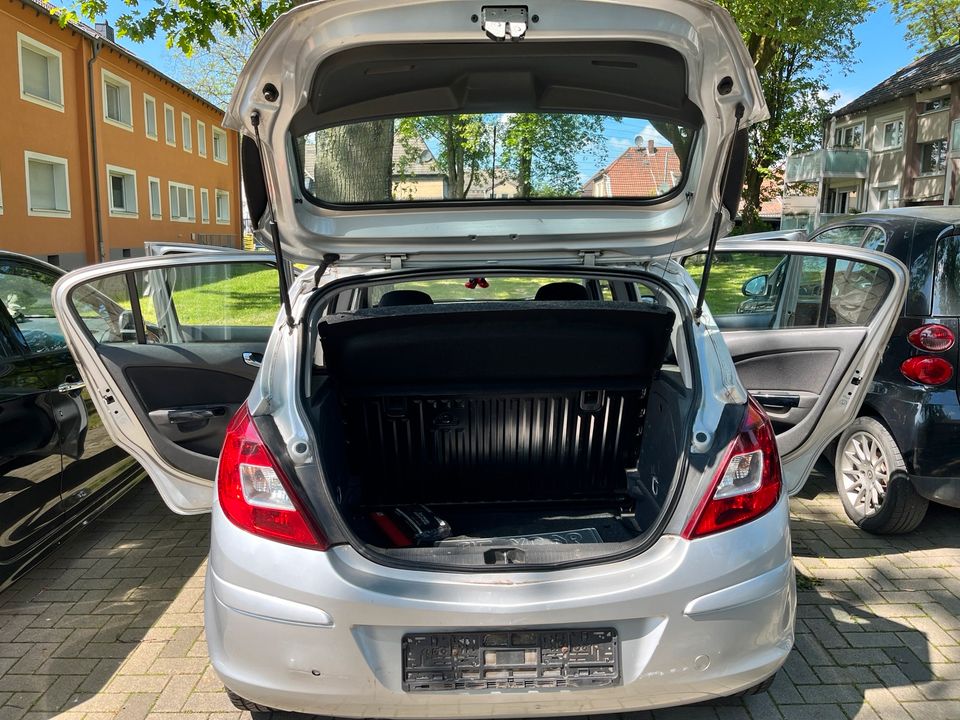 Opel Corsa D 1.2 in Gelsenkirchen