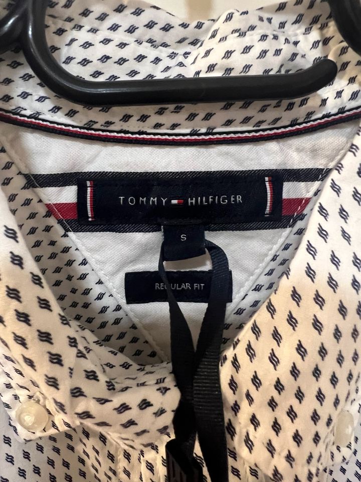 Tommy Hilfiger Hemd Neu Größe S in Crailsheim