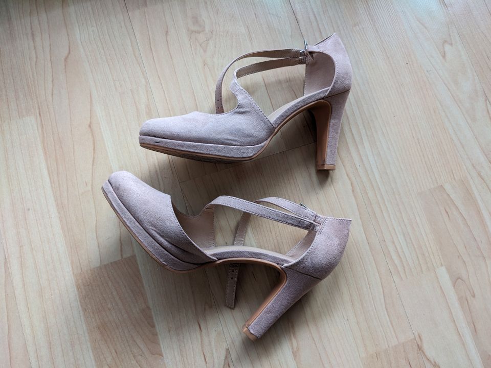 NP 40€! elegante High Heels Pumps rosé rosa Hochzeit Standesamt in München