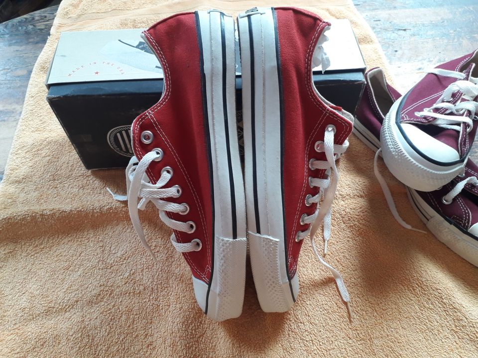 Converse All Star Made in USA rot Größe US 9 EUR 43 in Dietzenbach