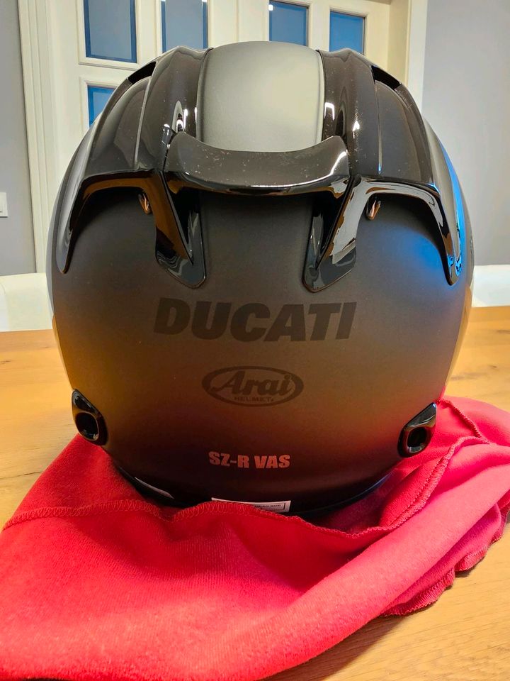 Poltrona Frau Ducati X Diavel Helm Gr. L Limitiert SZ-R VAS Arai in Bad Wörishofen