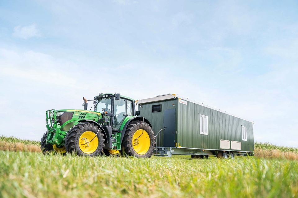 STARTER-max farmermobil Mobilstall Mobiler Hühnerstall in Laer