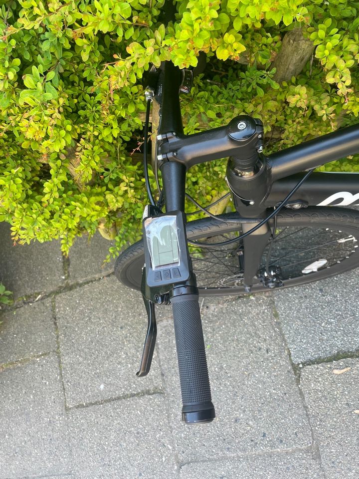 OOLTER TORM URBAN eRennrad Sport e-bike 28 Zoll in Hamburg