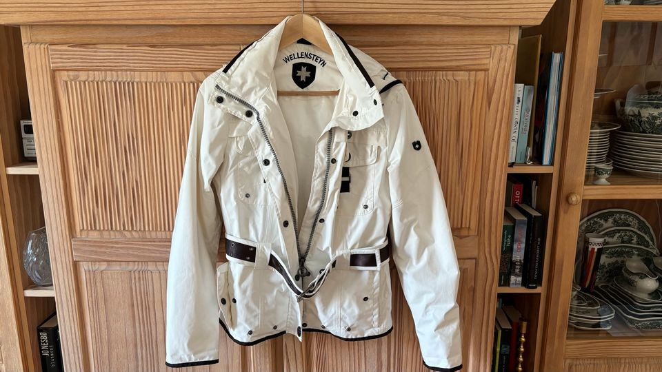 Wellensteyn - Edle Jacke Sommer Creme Braun Schwarz Gr. M in Hochstätten