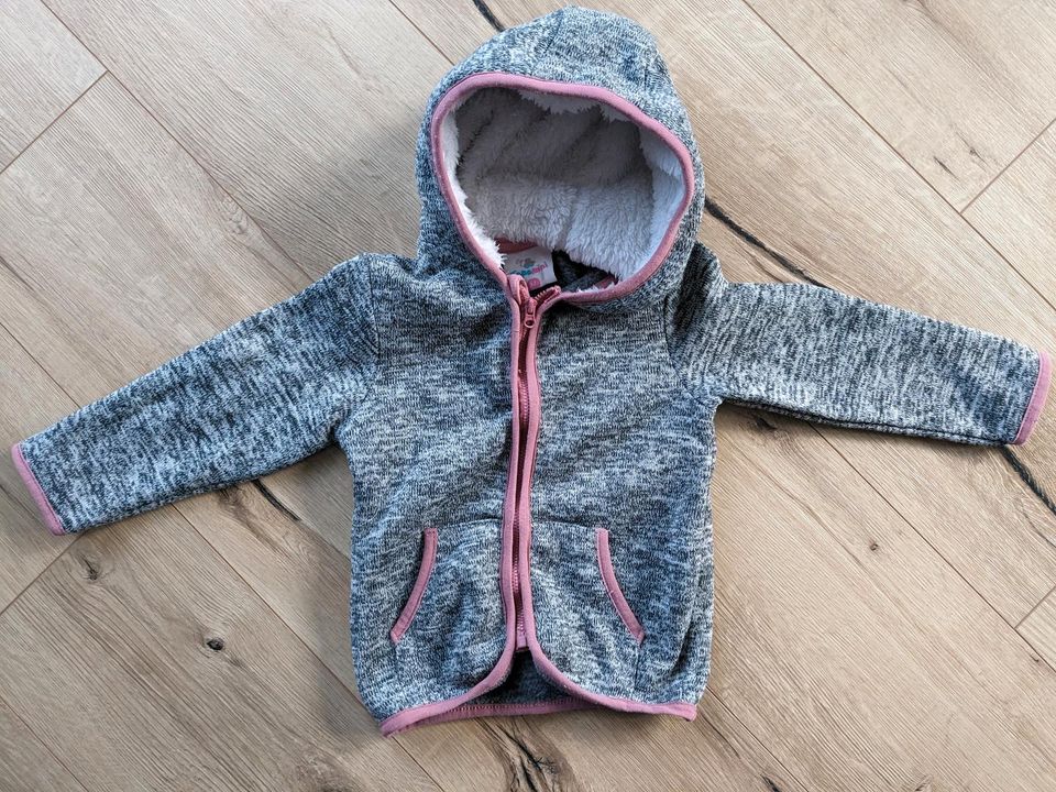 Strick Fleece Jacke 92 in Rotenburg (Wümme)