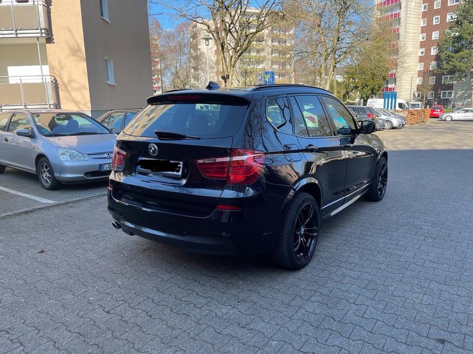 BMW X3 xDrive M Sportpaket in Essen