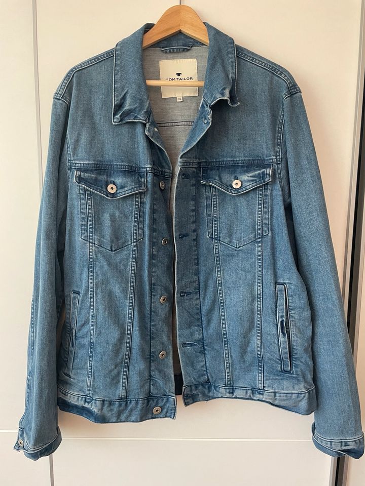 Jeansjacke von Tom Tailor Gr. XL in Hamburg