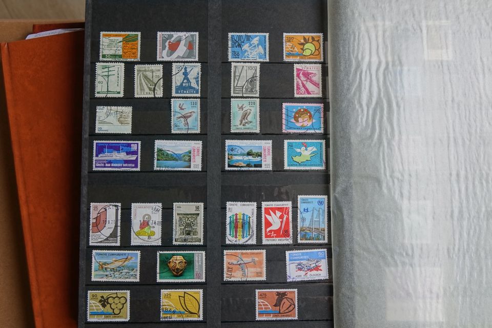 6 braune Briefmarken Alben Ausland diverse Länder / ganze Welt in Nürtingen