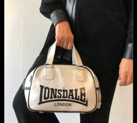 Ich suche diese Lonsdale Handtasche Bowling bag duffle bag Rostock - Südstadt Vorschau
