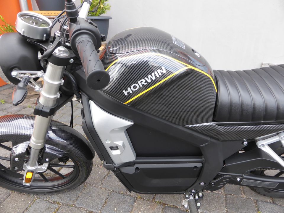 ELEKTRO MOTORRAD HORWIN CR6 CARBON 6200W 100KMH  ANGEBOT NP.5999€ in Halle