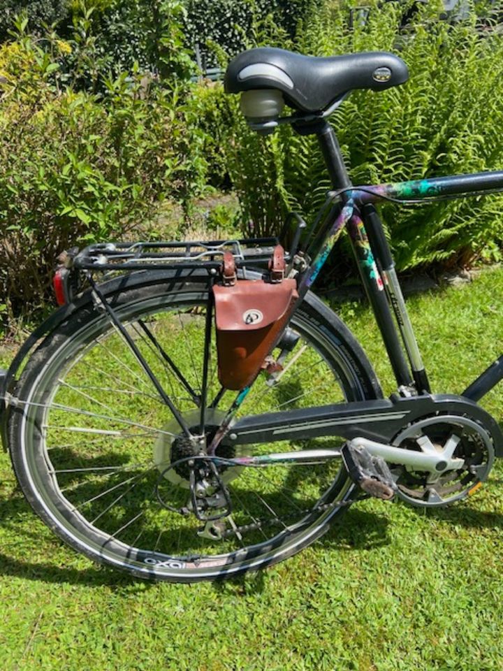 Herrenrad 28`` Trekkingrad, Beleuchtung vorne in Kreuztal