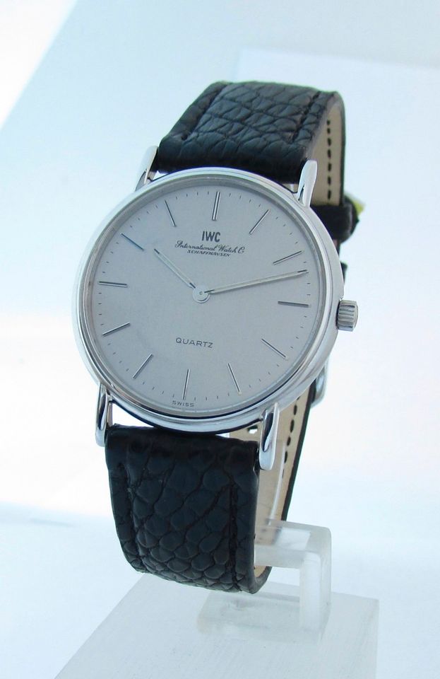 IWC Classic Edelstahl-Midsize Luxusuhr in Hannover