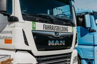 Qualifizierung zum Berufskraftfahrer (m/w/d) im Gütertransporte Häfen - Bremerhaven Vorschau