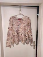 Pulli Gr 40 Oversized Lieblingsstück Nordrhein-Westfalen - Neuss Vorschau