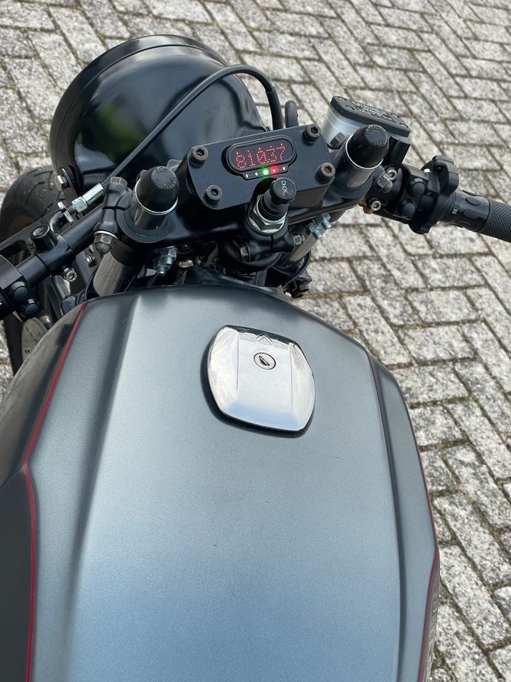 Suzuki GSX 750 E in Gaggenau