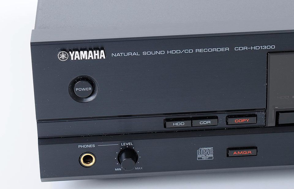 Yamaha CDR-HD 1300 CD und HDD Rekorder in Niederzissen