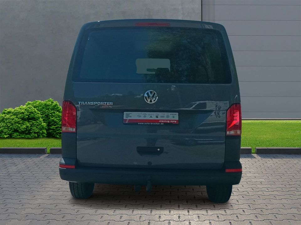 Volkswagen T6.1 Kasten 2.0 TDI+Anhängerkupplung+Park Distan in Meiningen