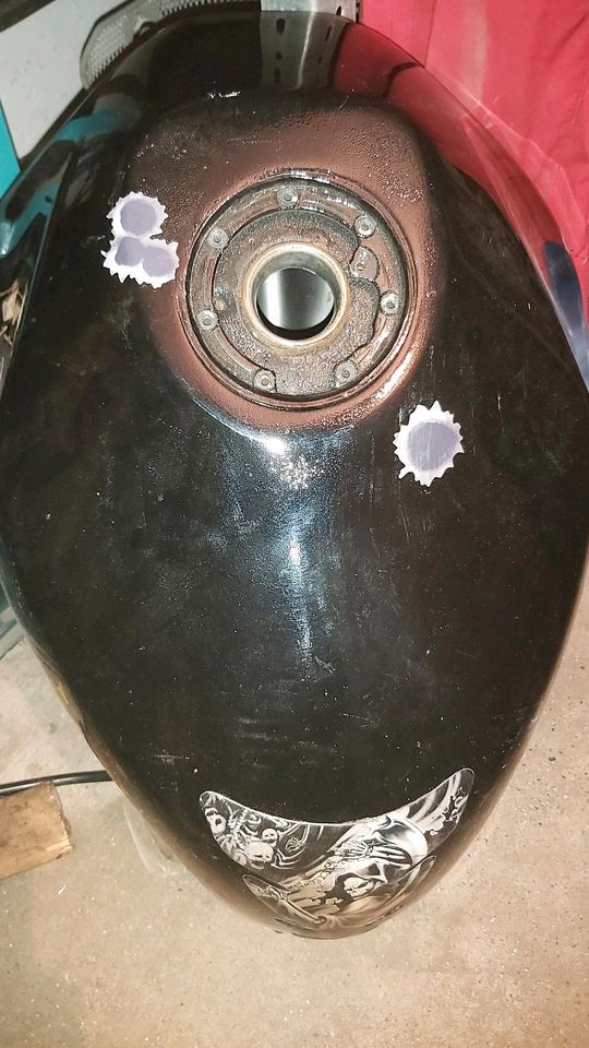 Kawasaki ZX 10 Tank zu verkaufen in Hildesheim