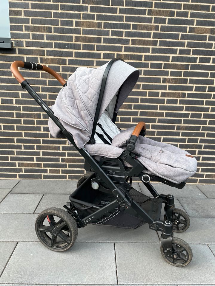 Hartan Kinderwagen Yes GTS Selection in Minden