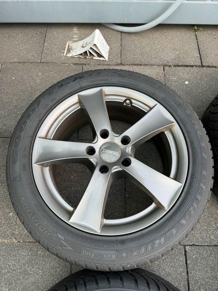 Winterreifen/Winterräder 225/50 R17 mit Alufelgen gebraucht in Köln