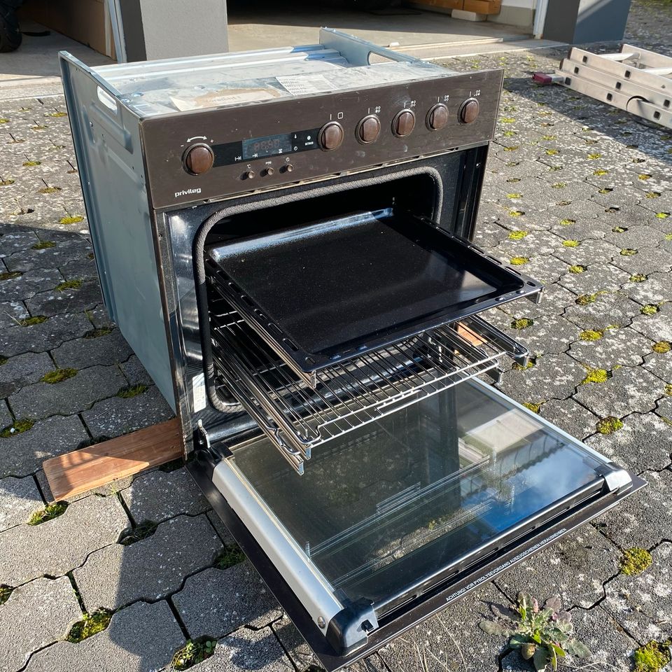 Backofen Privileg mit Pyrolyse in Mücke