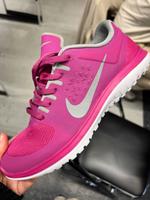 Nike Sportschuhe / Laufschuhe Hessen - Marburg Vorschau