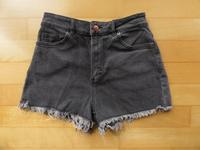 kurze Hose / Shorts mit Fransen / Jeans * Gr. 34 * grau * H&M Bergedorf - Kirchwerder Vorschau