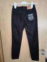 Loewe, schwarze Jeans mit Logo auf der Tasche, M 28 Hessen - Wächtersbach Vorschau